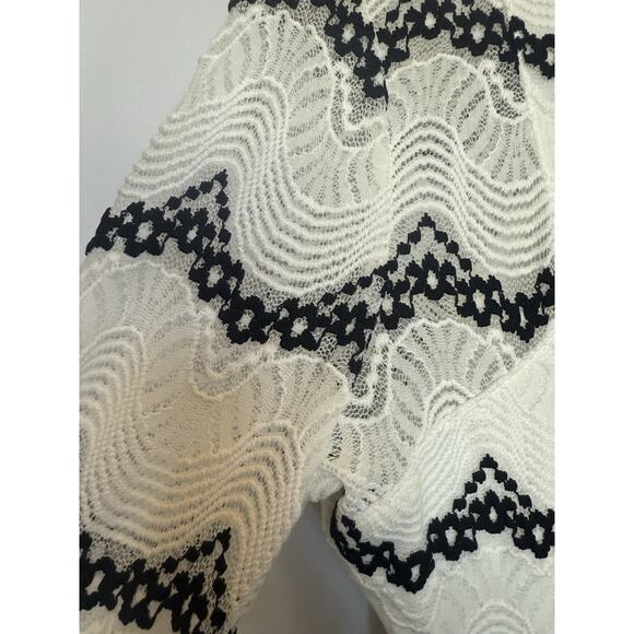 Vintage Y2K Guess Womens Lace Chevron Dress Size 14 Sheer Cocktail Party Event - Picture 11 of 14